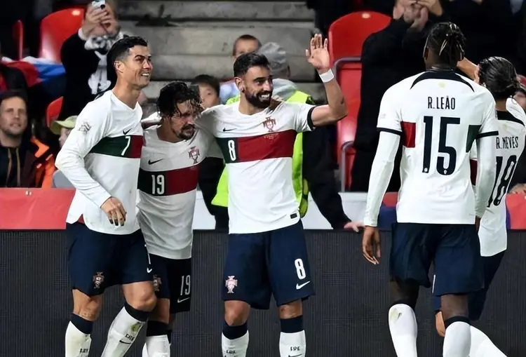 包含国际米兰关键时刻状态回暖,志在CBA季后赛名次提升,底气十足,纪律约束更严格的词条 包含国际米兰关键时刻状态回暖,志在CBA季后赛名次提升,底气十足,纪律约束更严格的词条