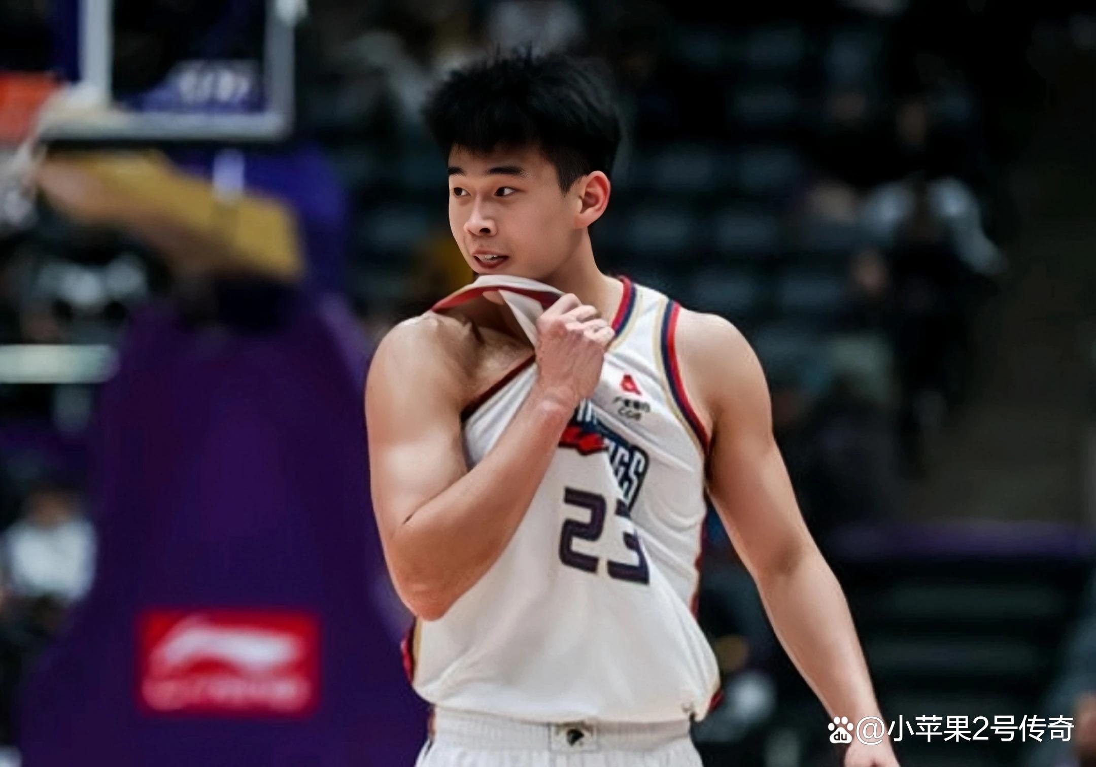 开云APP-波尔图迎CBA常规赛关键赛；冲刺阶段止住颓势；态度坚定；控场能力受关注(cba赵睿40分录像全场回放)